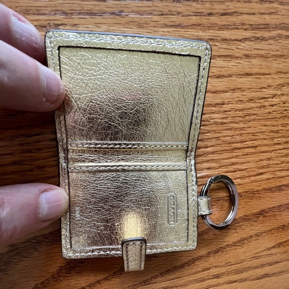 Vintage Coach Key Fob Picture Frame with box - Picture 3 of 6